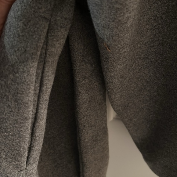 NWT Gap Gray Wrap Coat, Size M but is more like a L. Long sleeves and wide. - Picture 6 of 9